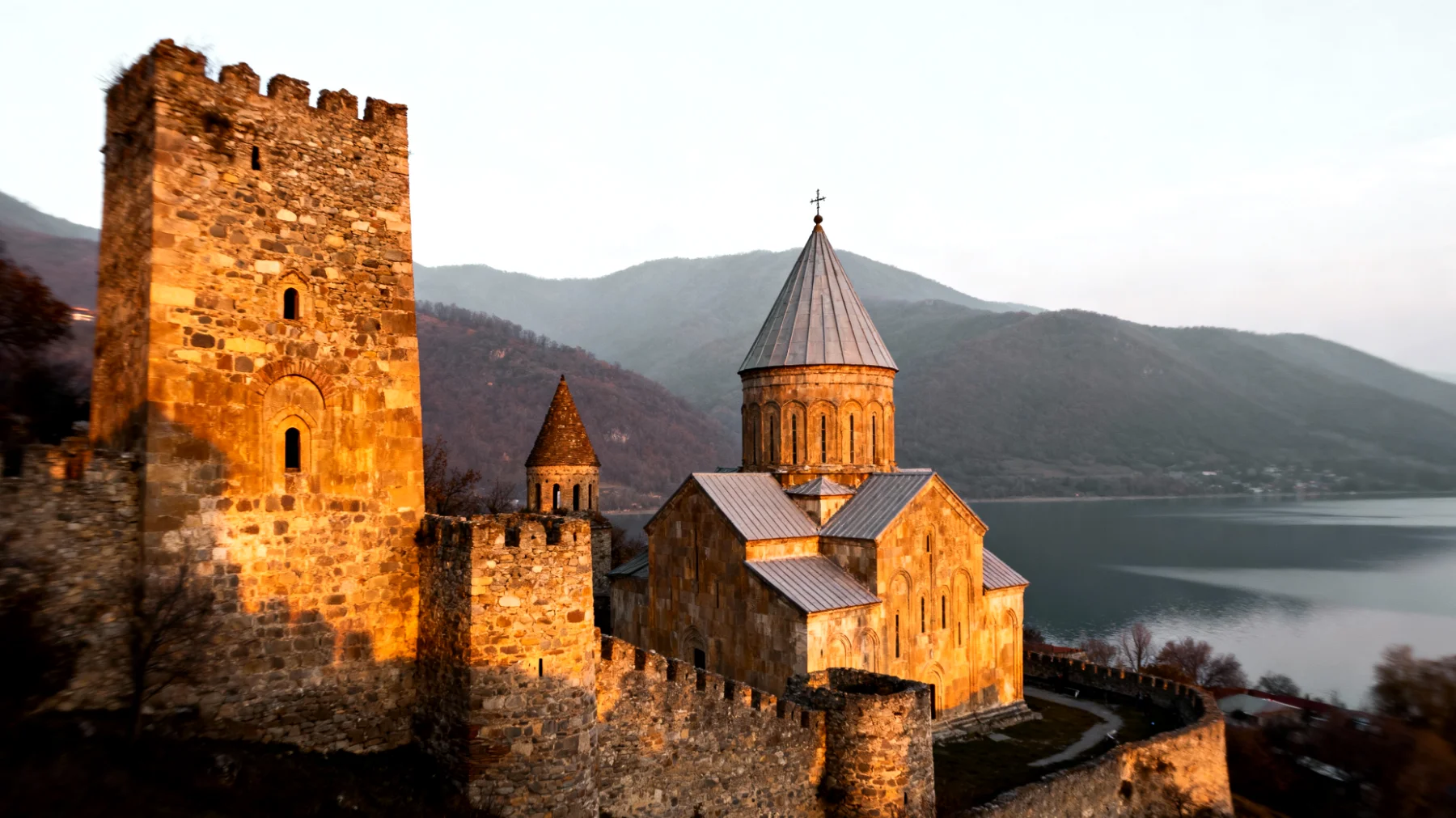 Fortezza di Ananuri"